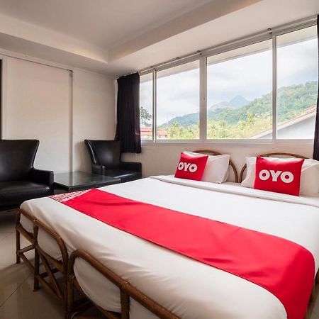 Oyo 835 Koh Chang Luxury Hotel Ngoại thất bức ảnh