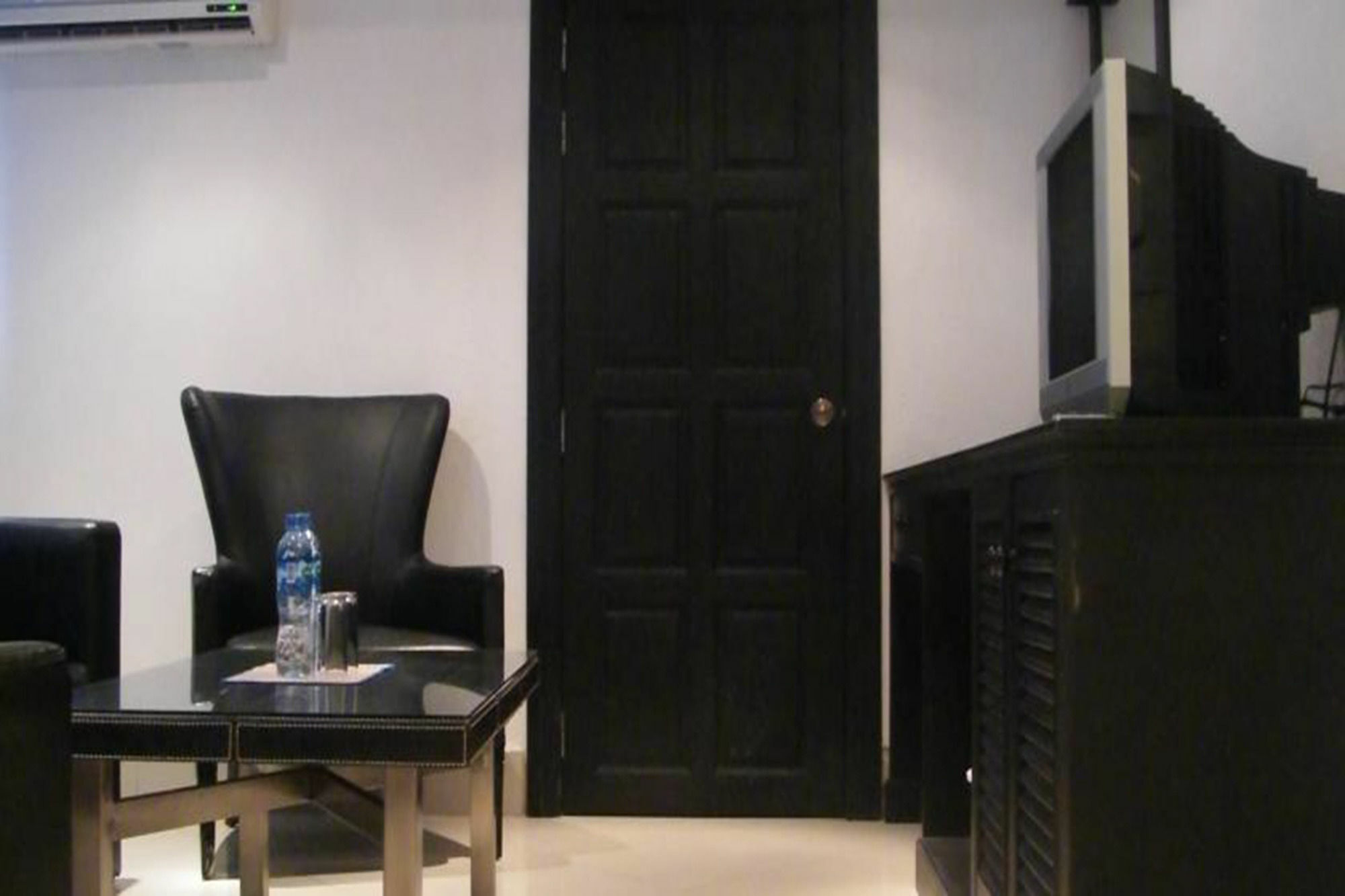 Oyo 835 Koh Chang Luxury Hotel Ngoại thất bức ảnh