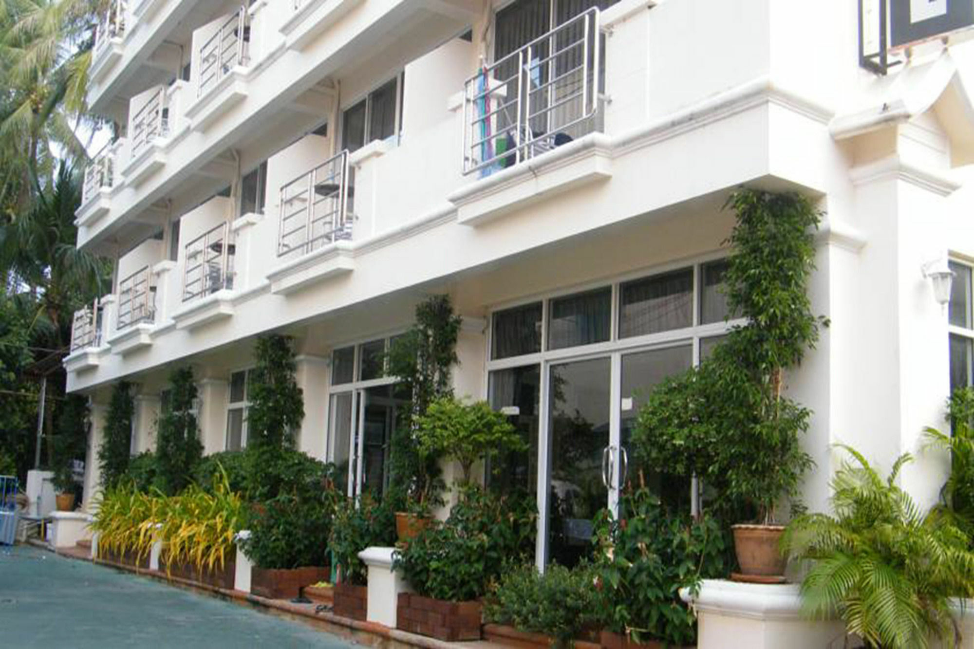 Oyo 835 Koh Chang Luxury Hotel Ngoại thất bức ảnh