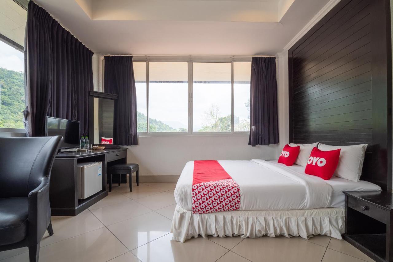 Oyo 835 Koh Chang Luxury Hotel Ngoại thất bức ảnh