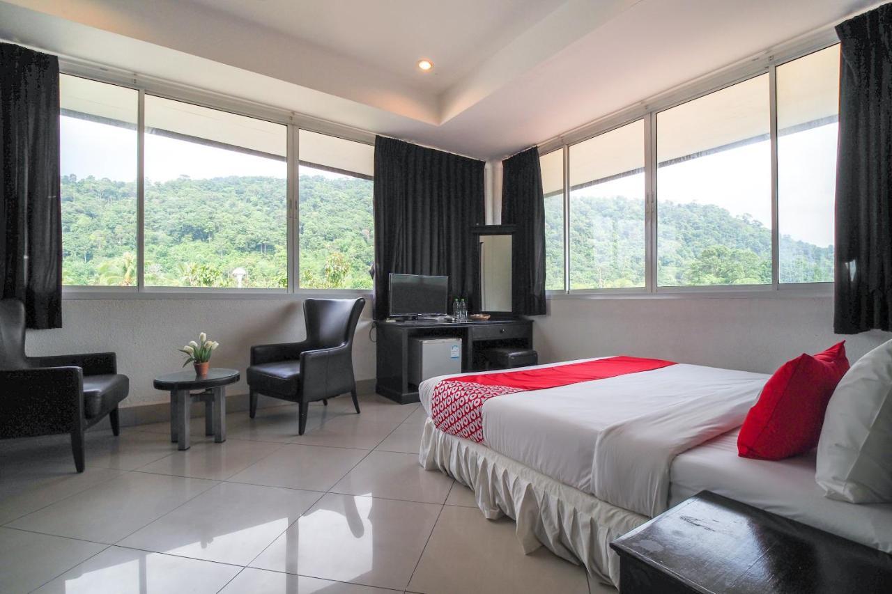 Oyo 835 Koh Chang Luxury Hotel Ngoại thất bức ảnh